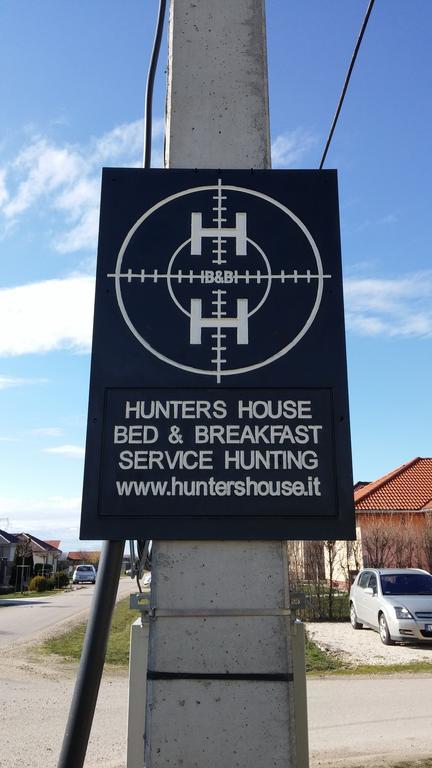 Hunters House Kft Bed And Breakfast Toltestava Eksteriør bilde